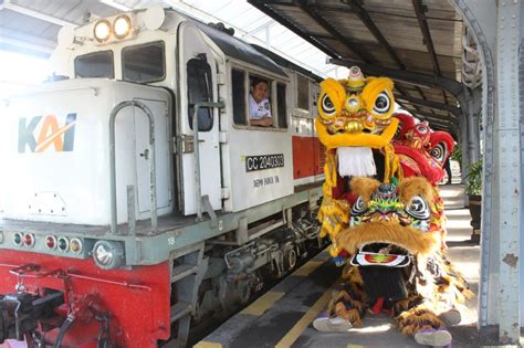 Ribu Orang Gunakan Kereta Api Selama Libur Long Weekend Imlek