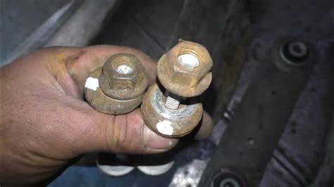 Замена сайлентблоков задней подвески. Опель Инсигния 2.0 2012г - YouTube