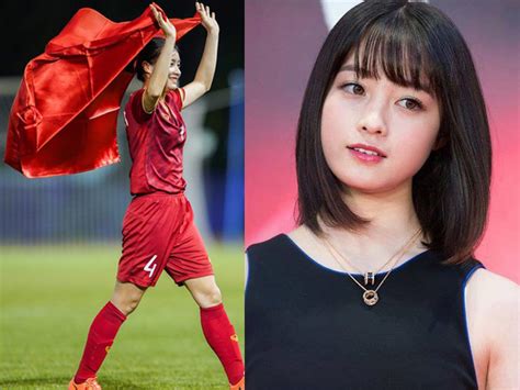Ảnh ngoài đời xinh xắn của hot girl tuyển bóng đá nữ VN là bản sao của ca sỹ Nhật Bản