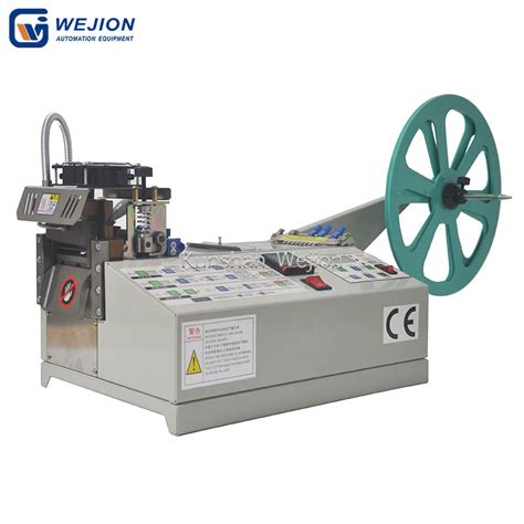 Computer Controlled Cold Hot Knife Automatic Ribbon Fabric Tape Cutting Machine Belt