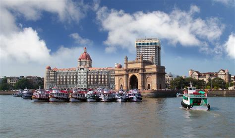 Mumbai Colaba Neighborhood