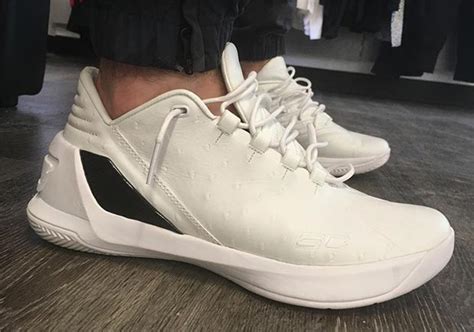 Under Armour Curry 3 Low Chef Curry Ostrich Leather