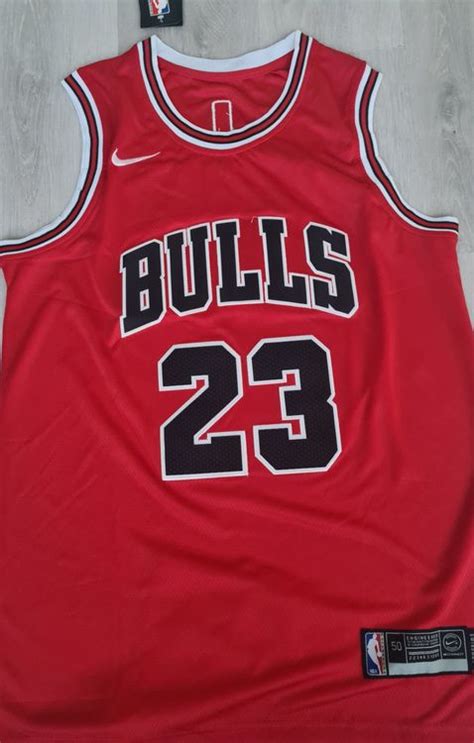 Maillot Chicago Bulls dédicacé par Michael Jordan Kaufen auf Ricardo