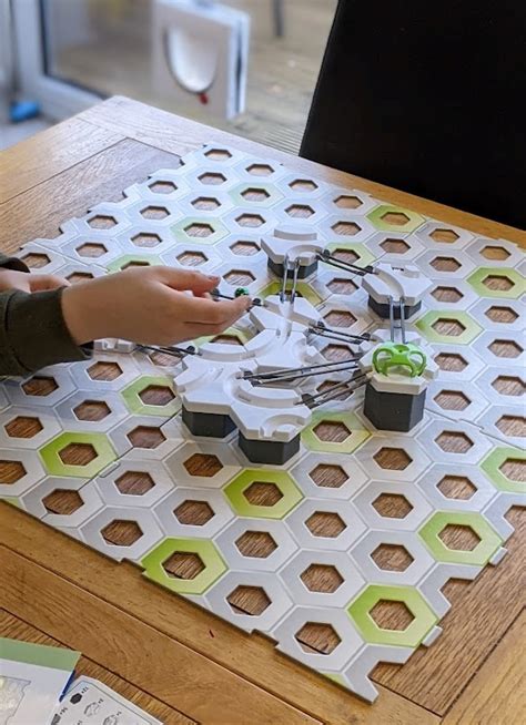 Gravitrax Obstacle Review - The Autism Page