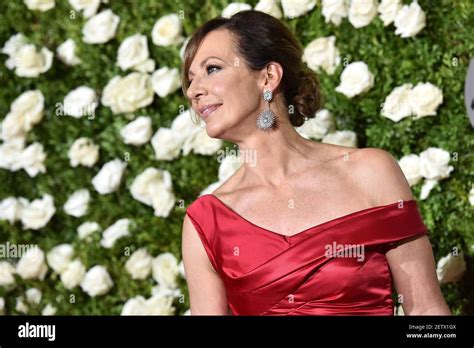 Allison Janney American Beauty