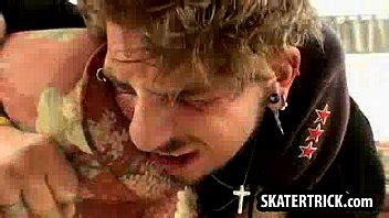 Skater Hunk Getting His Ass Slapped By Two Studs Xvideos