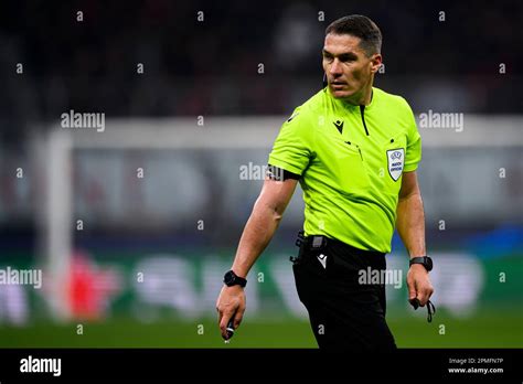 Milan Italy 12 April 2023 Referee Istvan Kovacs Looks On During The