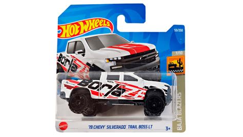 Машинка Базова Hot Wheels Chevy Silverado Trail Boss LT Baja Blazers HCW White