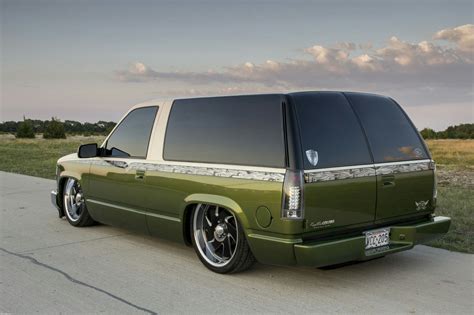 Lowered 2 Door Tahoe Pin On Jeeps Broncos And Things Connor Resmord