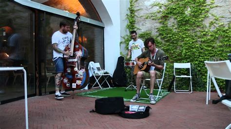 Naked Truckers koncert a Fúzióban Hol lakik a Móni YouTube