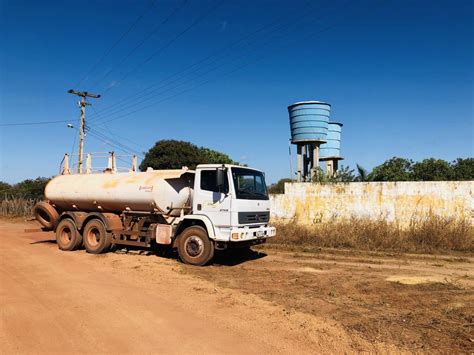 Secretaria Municipal de Agricultura distribui 60 000L de água para