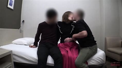 Hentai Wife With Men All Three Holes Filled At The Same
