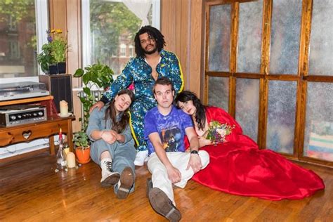 CLIT EASTWOOD EN ESPAÑOL Mannequin Pussy LETRAS