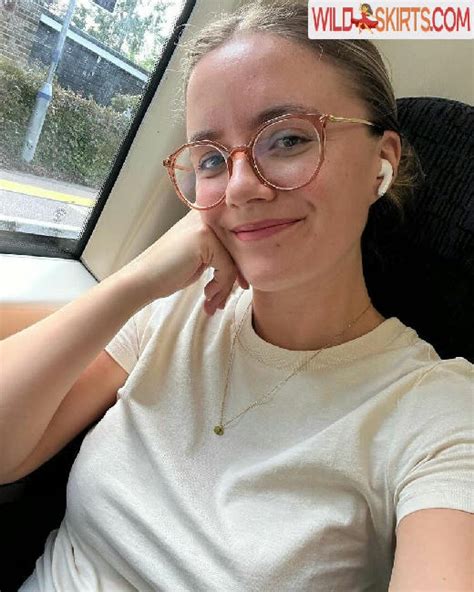 Adventures And Naps Nude Leaked Photos And Videos Wildskirts