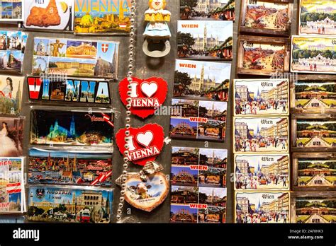 Vienna fridge magnet hi-res stock photography and images - Alamy