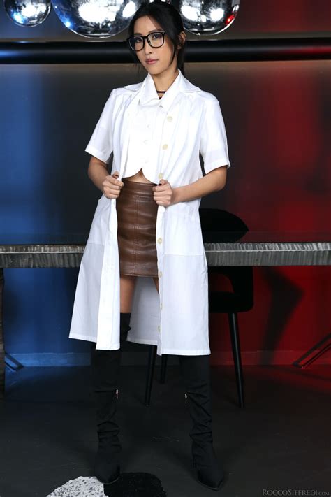 Sexy Asian Pornstar Emiri Momota Flaunts Her Perfect Big Tits And Rides A Knob CoedCherry