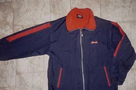 Ветровка+жилетка на 140 см | Festima.Ru - Мониторинг объявлений