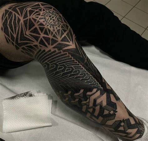 Exquisite Geometric Tattoos To Outline Your Creativity Bored Panda