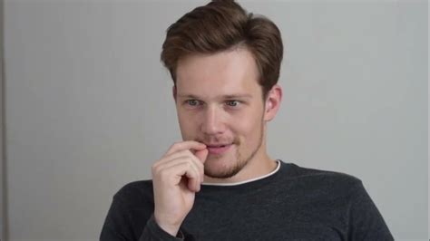 Личутин Роман 27 лет/визитка интервью - YouTube