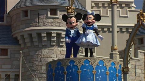 Fam Lias Acusam Empresa Do Rs Que Vende Ingressos Para Disney De Calote