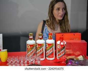 Chinese Baijiu Tasting Images Stock Photos Vectors Shutterstock