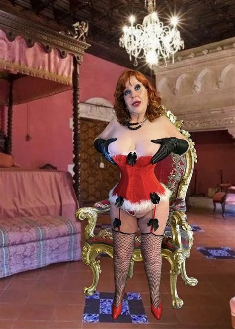 Granny Carmen S Christmas Nude Pics Xhamster