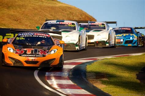 PHOTOS: Bathurst Race Gallery - Sportscar365 | Racing, Bathurst, Sportscar