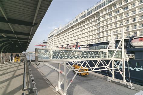 El Puerto de Málaga recibirá 41 escalas de crucero durante el verano