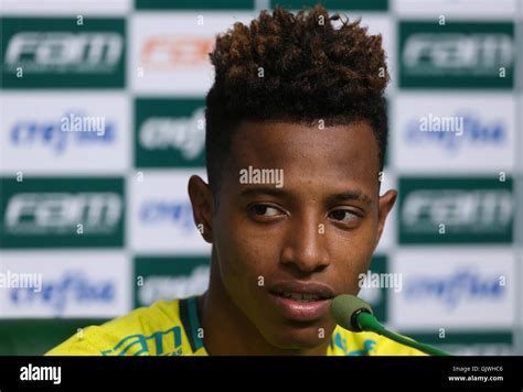 SÃO PAULO SP 17 08 2016 TREINO DO PALMEIRAS The Tchê tchê player