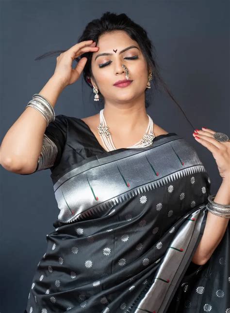 Royal Rajgharana Sarees Black Pure Silver Zari Paithani Silk Saree With