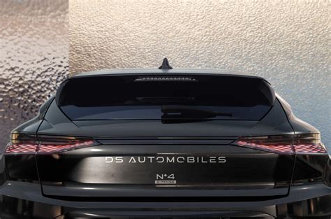 DS No4: new name, fresh face, option of electric power