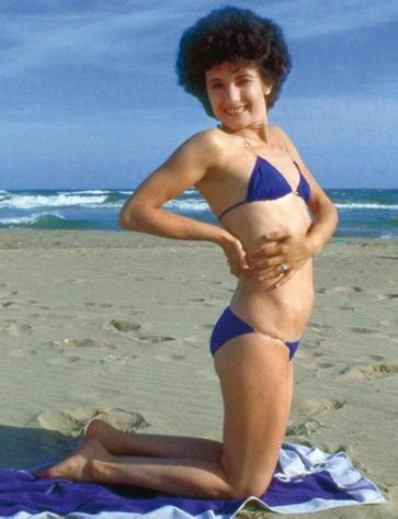 8 Hot Sexy Beatriz Carvajal Bikini Pics