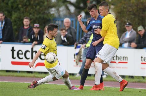 Stuttgarter Kickers: WFV-Pokal-Spiel gegen TuS Metzingen im Gazi ...