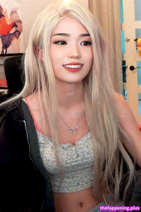 Emiru Emiru Nude OnlyFans Photo 759 The Fappening Plus