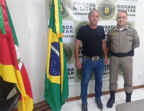 Prefeito Em Exerc Cio De Segredo Visita O Comandante Regional Da