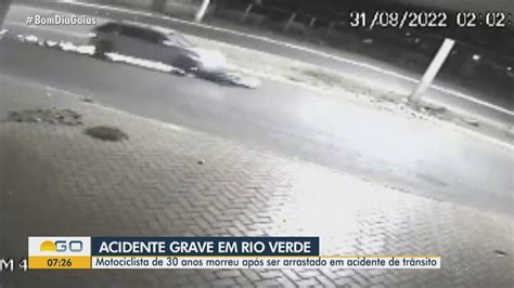 Motociclista morre após ser atingido por carro e arrastado em Rio Verde