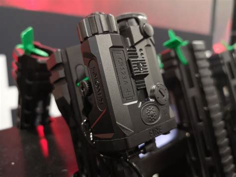 Shot 2024 Holosuns New Iris Aiming Device