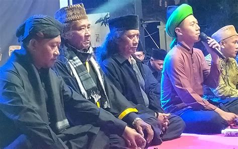 Gus Yusuf Lirboyo Hadiri Haul Gus Malik Dan Ijazah Kubro Berita Terbit