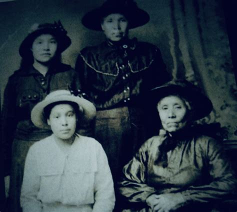 early  nations census data  black  mixed families lived