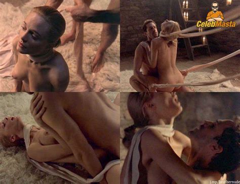 Heather Graham Nude Sex Scene Videos Celebmasta