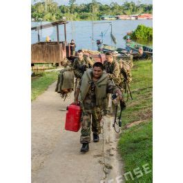 ImagesDéfense Des soldats du 7e bataillon de chasseurs alpins BCA