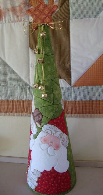 Cone De Papai Noel No Isopor Patchwork Sem Agulha Pink Christmas