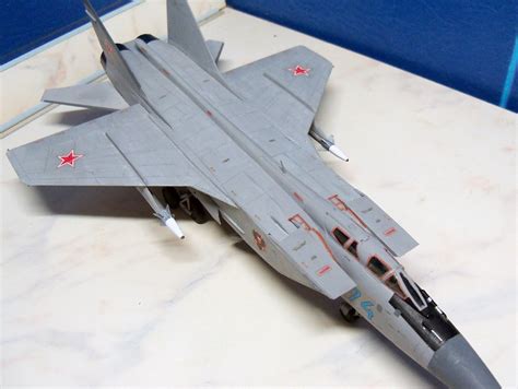 Миг-31 — Каропка.ру — стендовые модели, военная миниатюра