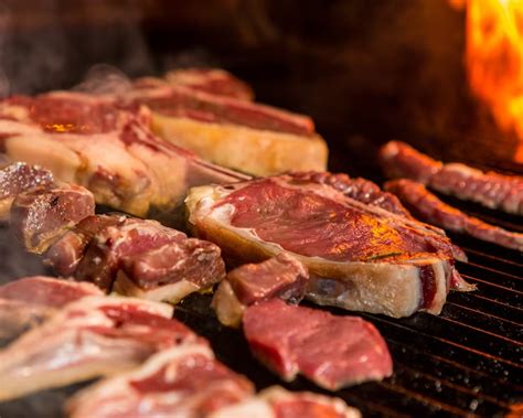 Carnes para churrasco Especialista dá dicas para escolher as melhores