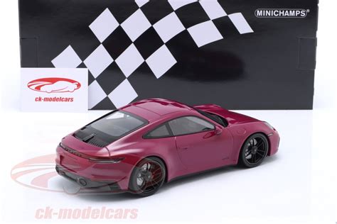 Minichamps Porsche Carrera Gts Sternrubin