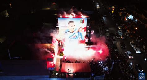 Murales Zielinski Il Drone Di CalcioNapoli24 Vola Su Quarto Immagini