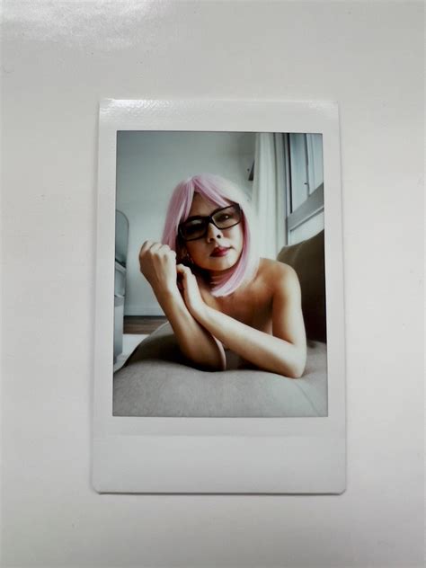 Modelo de arte nude Instax Mini película lencería dtla print no Etsy España