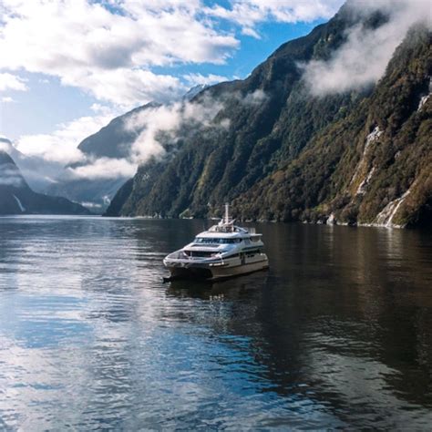 Milford Sound Cruise From Queenstown | Including Scenic Drive And Lunch ...