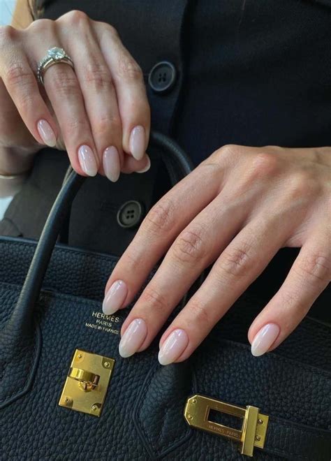 Naked Manicure Η απόλυτη φυσική τάση για τα νύχια Ediva gr