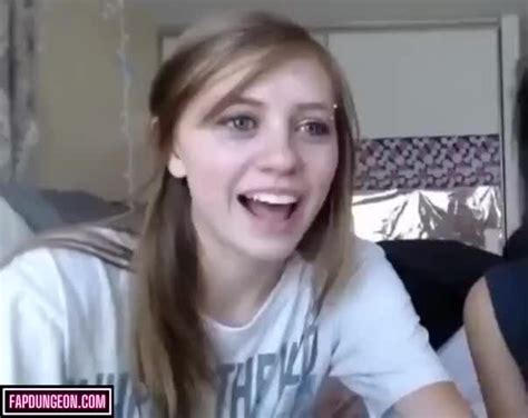 Cute College Babe Surprise Reveal Scrolller